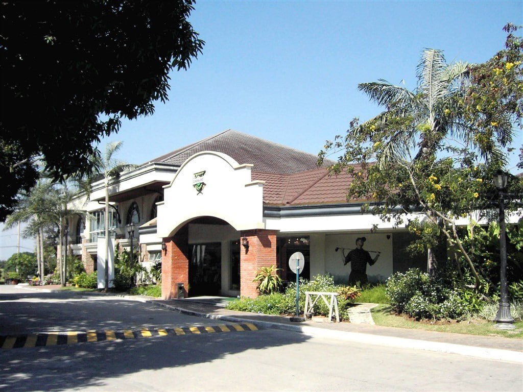 The Orchard Golf & Country Club editorial view 5
